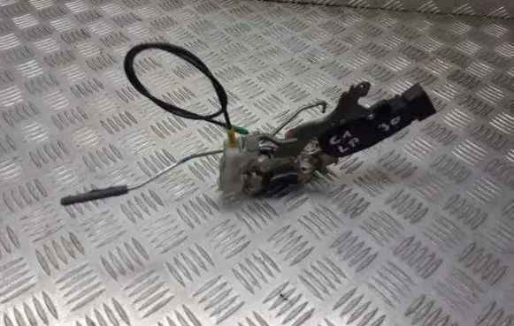 Citroen C1 Front door lock