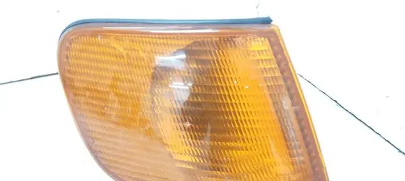 Audi 100 S4 C4 Front indicator light 137984 0152604