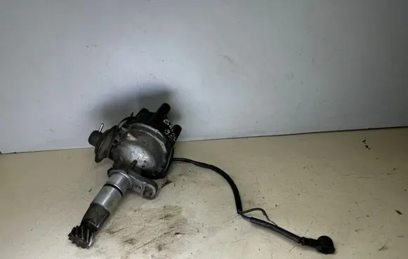 Mitsubishi Galant Spark distributor T3T62989 8425