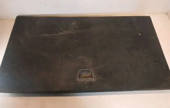 Trunk/boot floor carpet liner