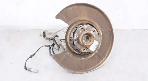 BMW M6 Rear wheel hub spindle/knuckle 6775079 2347991 2283771