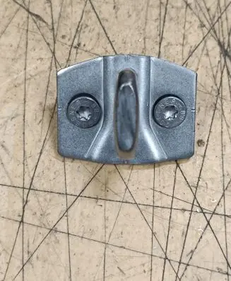 BMW 3 F30 F35 F31 Front door lock loop/hook striker KA10588