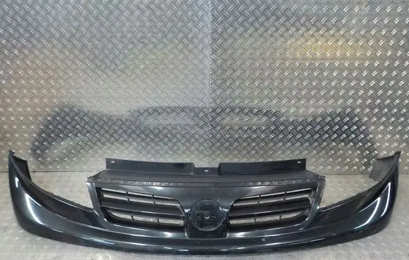 Nissan Primastar Front bumper upper radiator grill 623100254