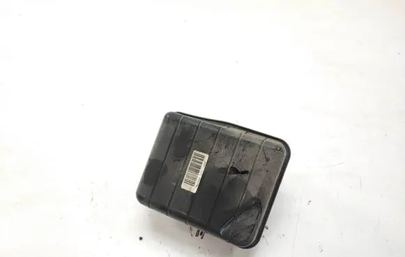 BMW X3 F25 Intake resonator 8512249