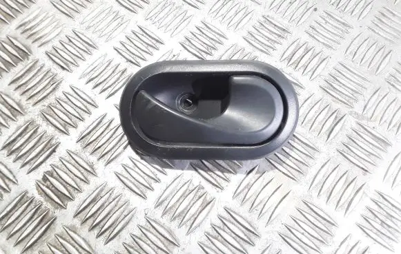 Dacia Dokker Front door interior handle 8200733847