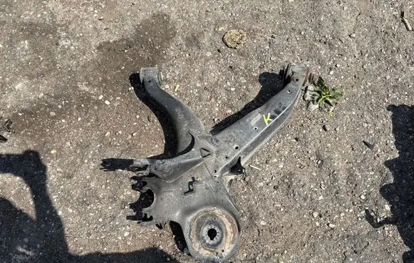 Mercedes-Benz Vito Viano W447 Rear upper control arm/wishbone