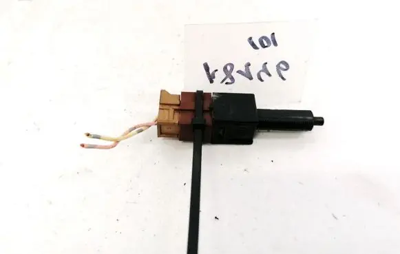 Audi A4 S4 B5 8D Brake pedal sensor switch