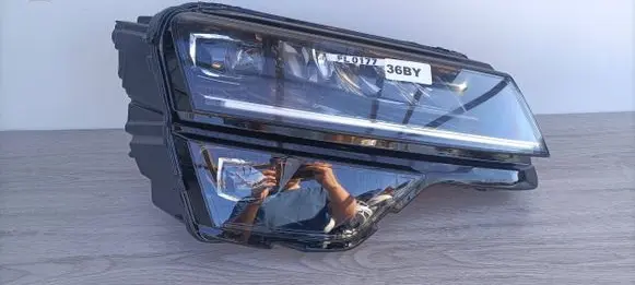 Skoda Karoq Headlight/headlamp 57B941016C
