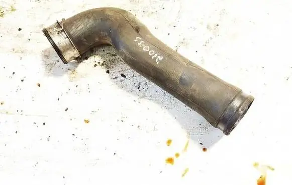 Intercooler hose/pipe