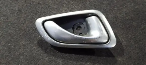 Mitsubishi Sigma Rear door interior handle MB626282