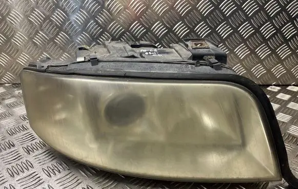 Audi A6 S6 C5 4B Headlight/headlamp