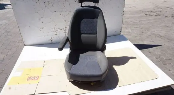 Citroen Jumpy Front driver seat SKO62701