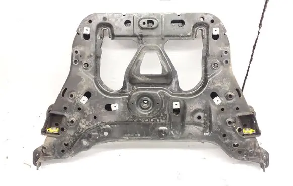 Mercedes-Benz CLA C118 X118 Front subframe A1776268100 A1776207101