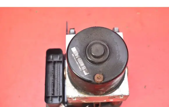 Mazda MX-5 NB Miata ABS Pump 5N61-2C405-CA