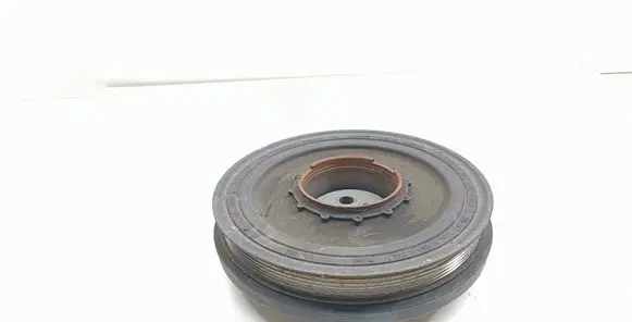 BMW X3 F25 Crankshaft pulley 8512072