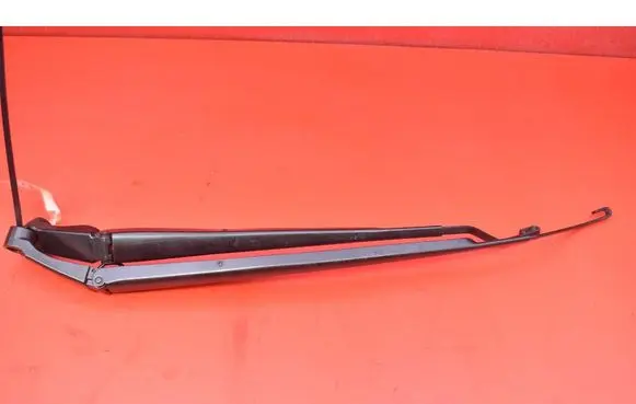 Toyota Yaris Front wiper blade arm