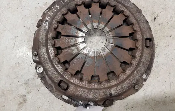 Toyota Yaris Pressure plate 