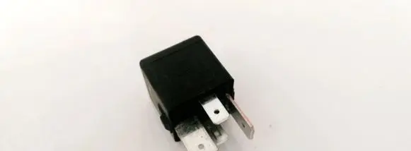 Volkswagen Touareg I Other relay 1k0951253a v23134j52x430