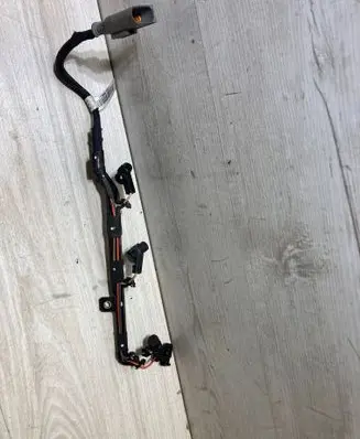 Ford Ecosport Plug wire av6q-6m091