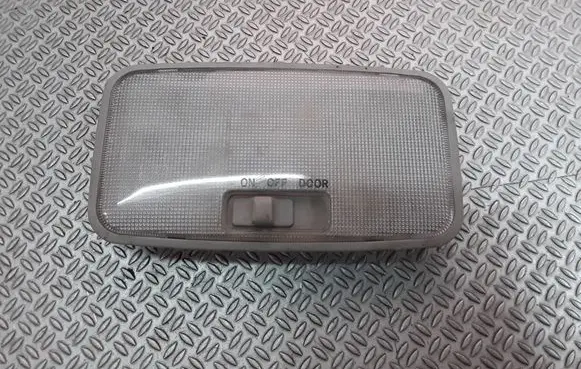 Toyota Auris 150 Rear seat light