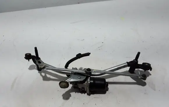 Front wiper linkage