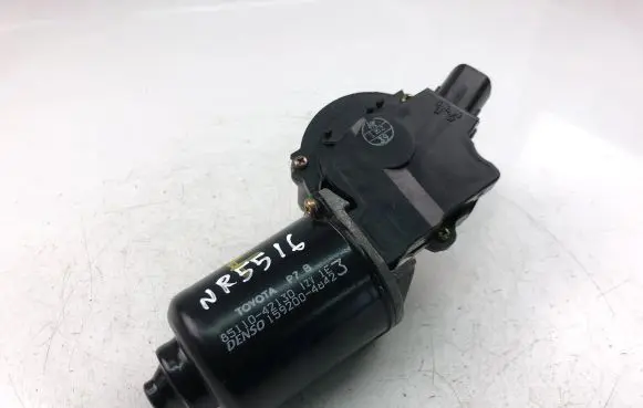 Toyota RAV 4 (XA20) Wiper motor 8511042130