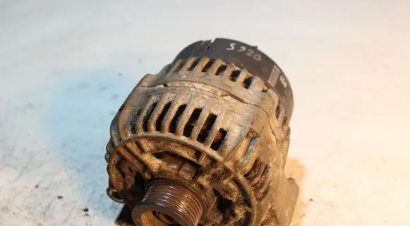 Mercedes-Benz S W220 Generator/alternator 0111543202 0123520017