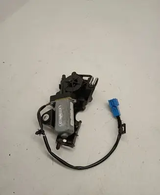 Mercedes-Benz C W205 Seat belt adjustment motor A2058600282