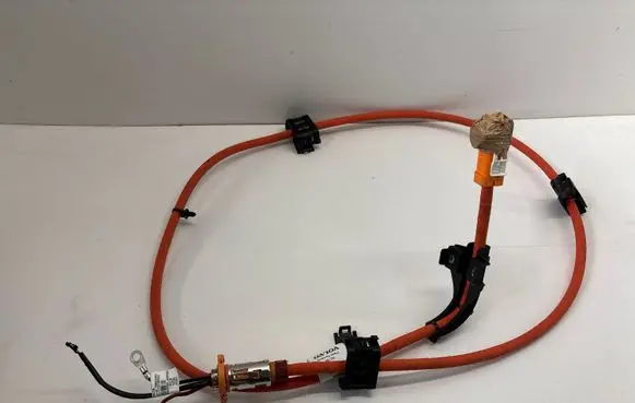 Volvo C40 High voltage cable P32340750