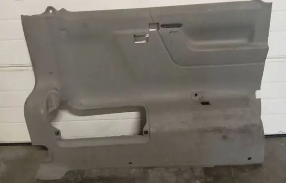 Trunk/boot side trim panel