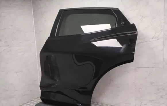 Ford Mach-E I Rear door