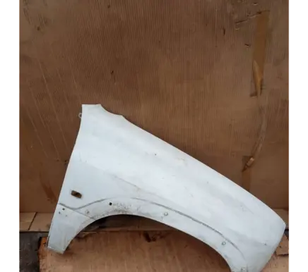 Suzuki Grand Vitara I Fender
