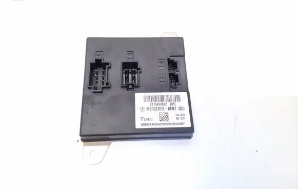 Mercedes-Benz E W211 Central body control module 2115453632