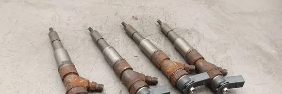 Fuel injectors set