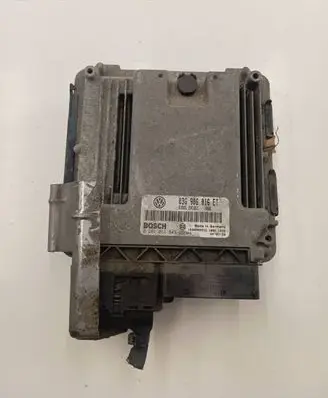 Volkswagen Golf V Engine control unit/module 03G906016ET 1039S05033 0281011843