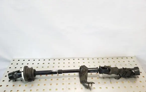 Steering wheel axle set