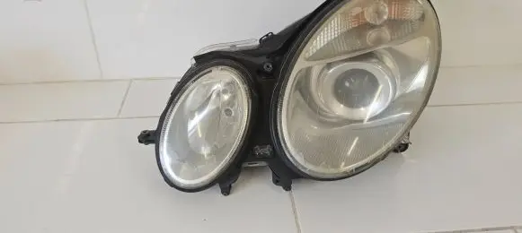 Mercedes-Benz E W211 Headlight/headlamp 15435900