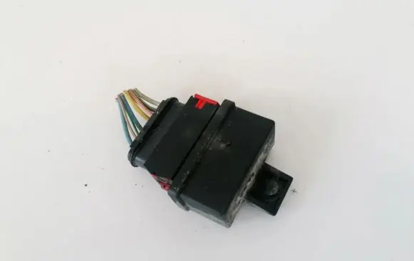 Peugeot Partner Fuel injection pump control unit/module 240107