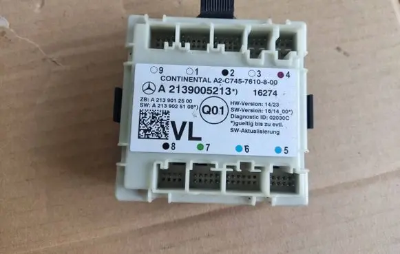Mercedes-Benz E W213 SAM control unit A2139005213 A2139012500