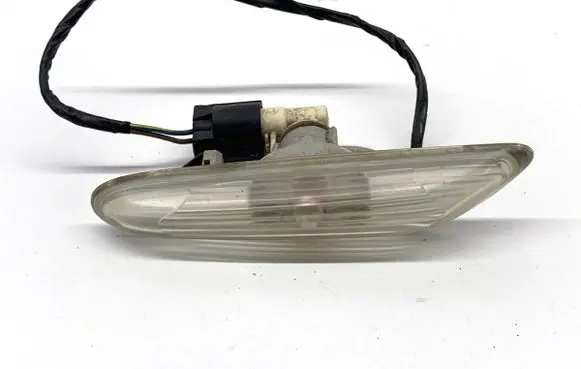 BMW 3 E90 E91 Front indicator light 6932997