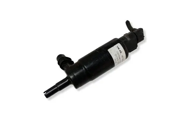 Audi TT Mk1 Headlight washer pump 3B7955681