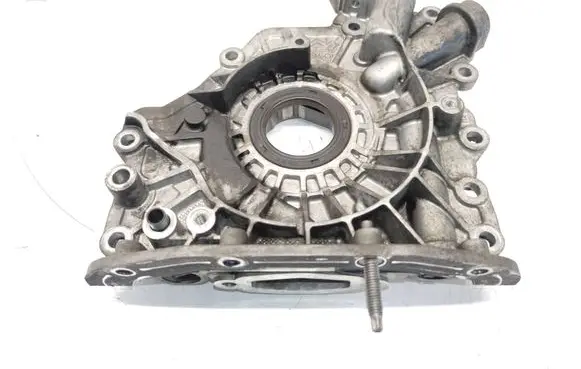 Peugeot 308 Oil pump 9823740280 1628955080 DV5RD