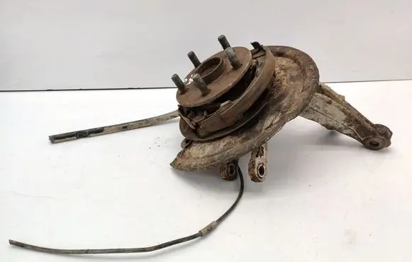 Toyota Avensis T250 Rear wheel hub spindle/knuckle 