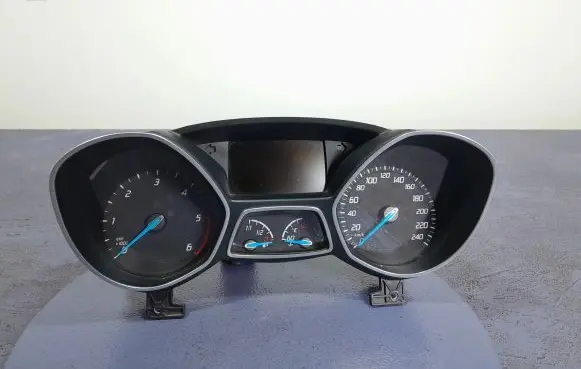 Ford Kuga II Speedometer (instrument cluster) FV4T-10849-LF