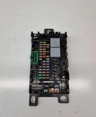 Land Rover Evoque II Fuse module K8D214A073BD