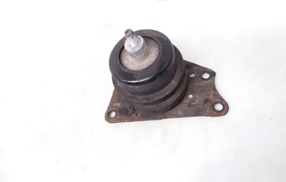 Skoda Fabia Mk2 (5J) Engine mount bracket 6Q0199262AS