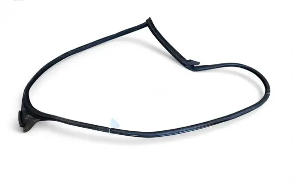 Audi Q8 Front door rubber seal 4M8831707