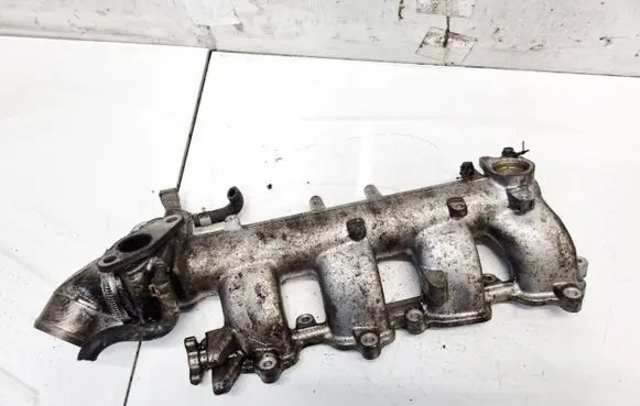 Nissan Primera Intake manifold 14001AW400