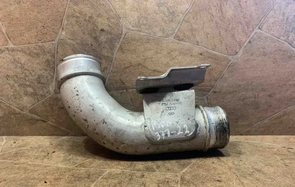 Audi A8 S8 D4 4H Intercooler hose/pipe 4H0145762H