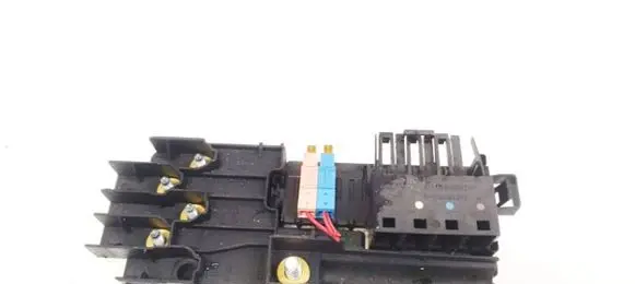 Mercedes-Benz E W211 Fuse box set 2115452301